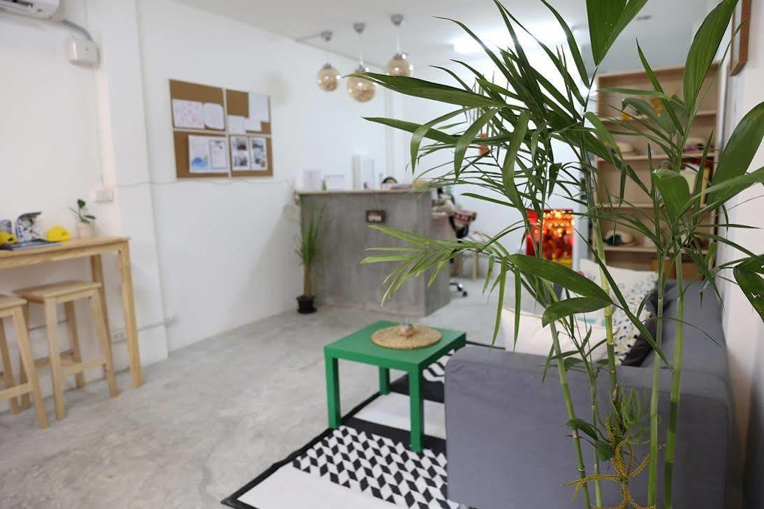 Green Home Hostel And Massage Bangkok Exterior foto